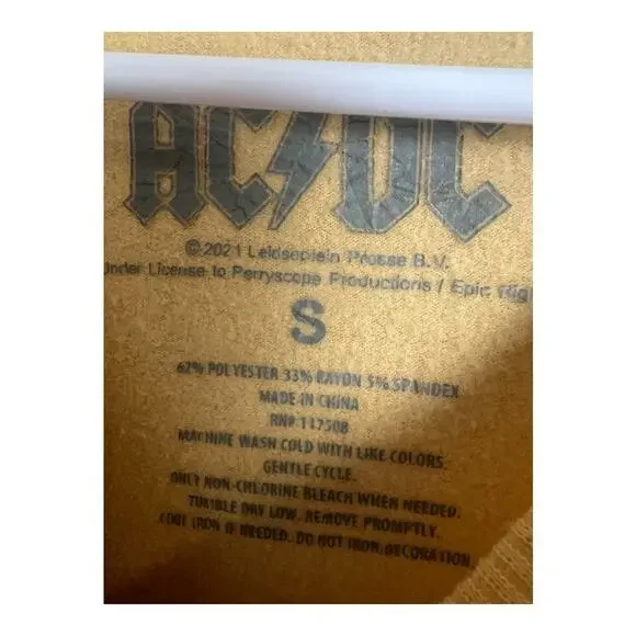 ACDC Grunge T-shirt Tee Shirt Long Sleeve Distressed Thrashed Destroyed Small - Picture 2 of 3